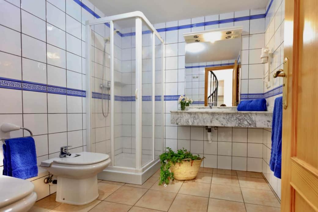 Apartamentos Sa Varadero 3D Vista Mare Laterale 에스푸홀스 외부 사진