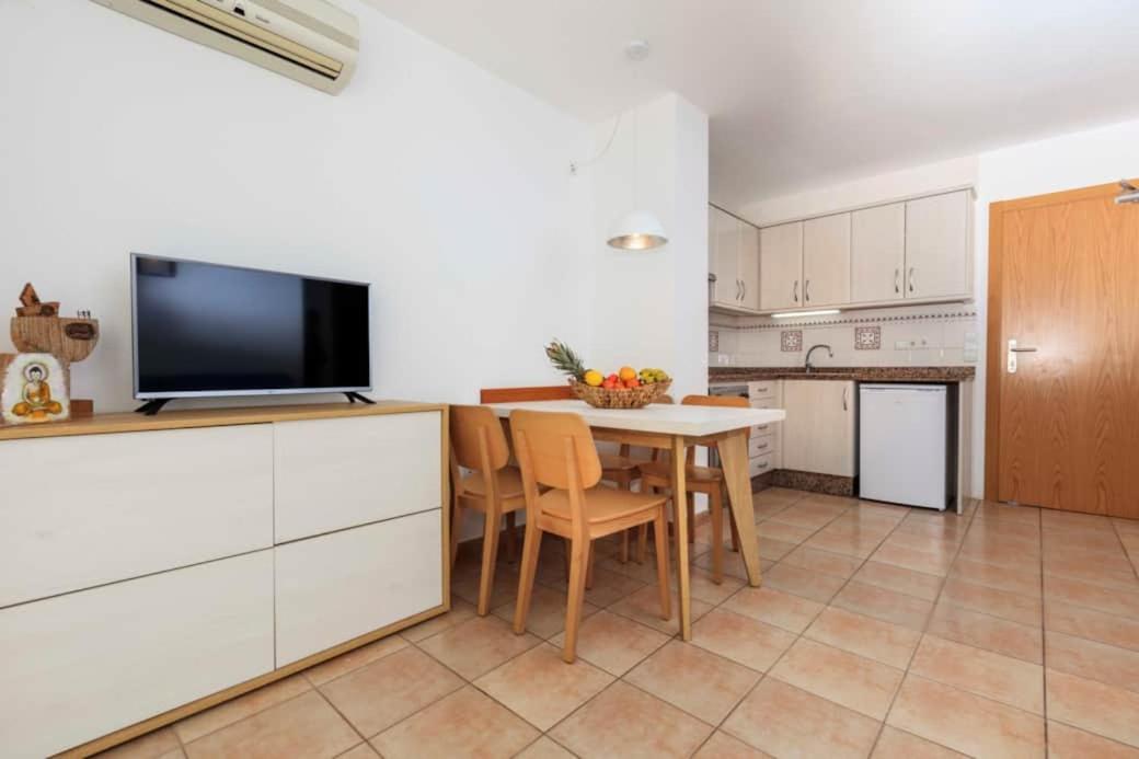 Apartamentos Sa Varadero 3D Vista Mare Laterale 에스푸홀스 외부 사진