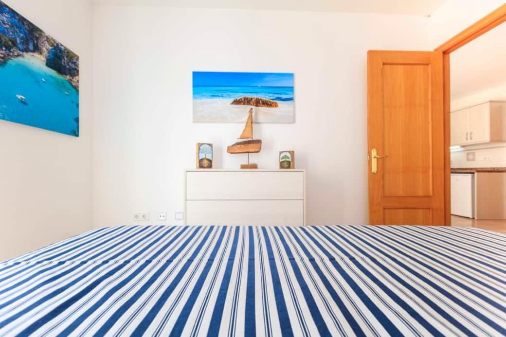 Apartamentos Sa Varadero 3D Vista Mare Laterale 에스푸홀스 외부 사진